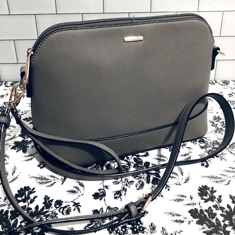 Small crossbody/shoulder bag